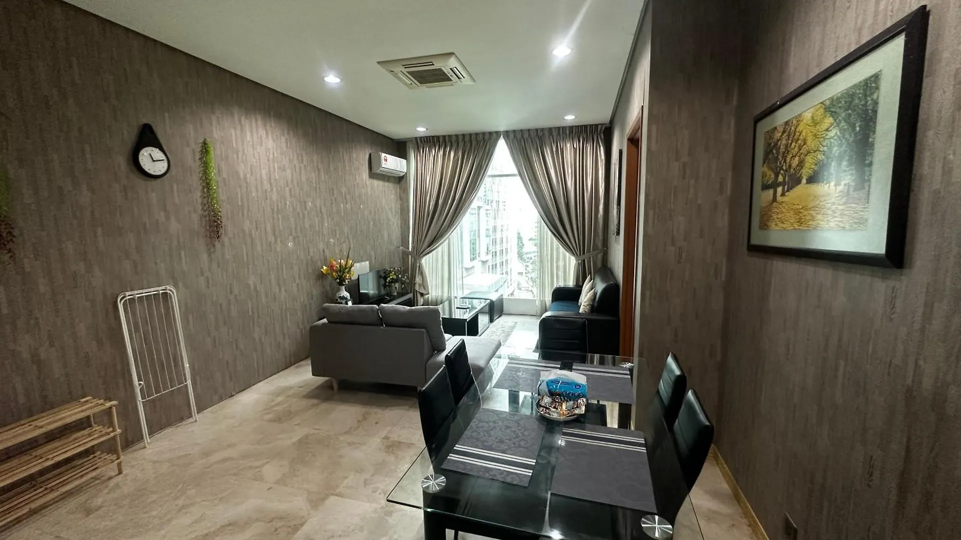 Soho Suites Klcc By Luna Kuala Lumpur