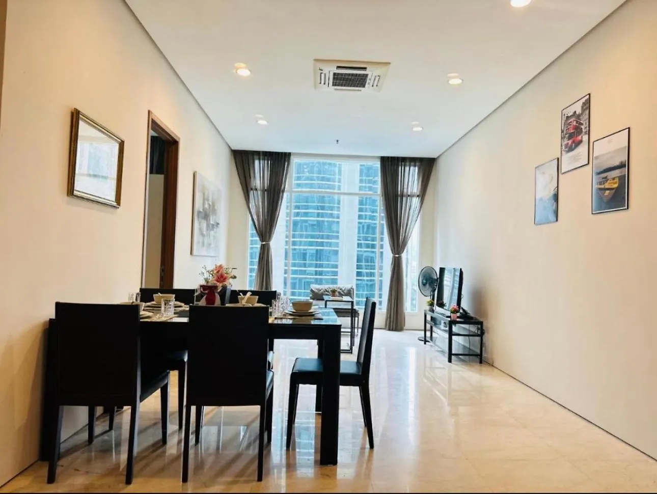 Soho Suites Klcc By Luna Kuala Lumpur Apartment